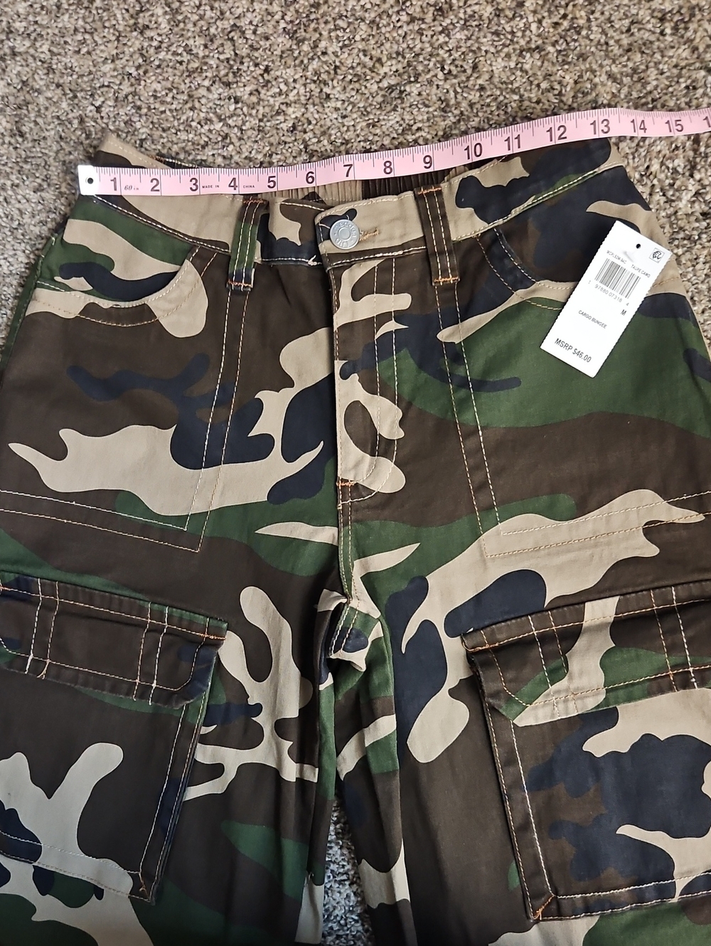 Madden Girl High Waist Camo Cargo Pants - Picture 4 of 8